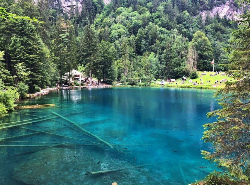 Blausee (Blue Lake), Kandergrund, Bernese Oberland, Switzerland